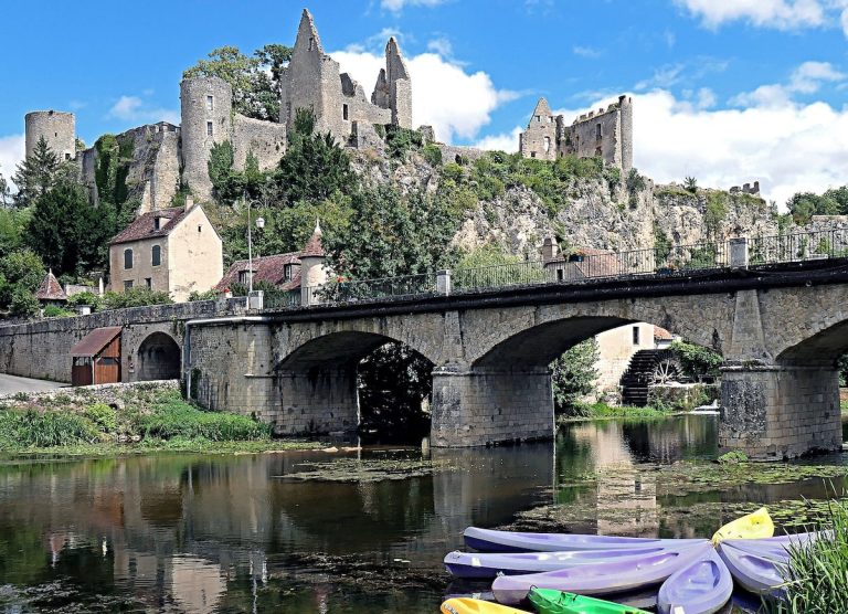 Angles-sur-l'Anglin