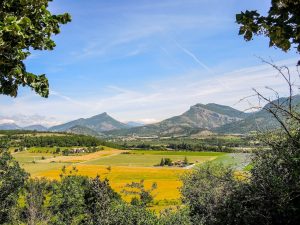 Un joyau discret entre Drôme et Hautes-Alpes : 82 communes, 2 climats, 1000 raisons de redécouvrir les Baronnies provençales les baronnies provençales